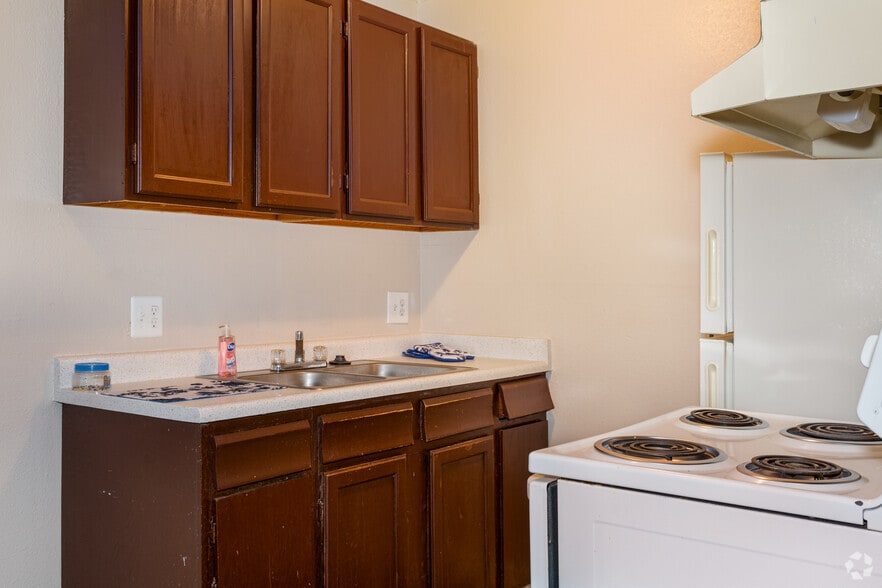 More Photos Of 2001-2019 Carmel Dr, Colorado Springs Apartments For Sale