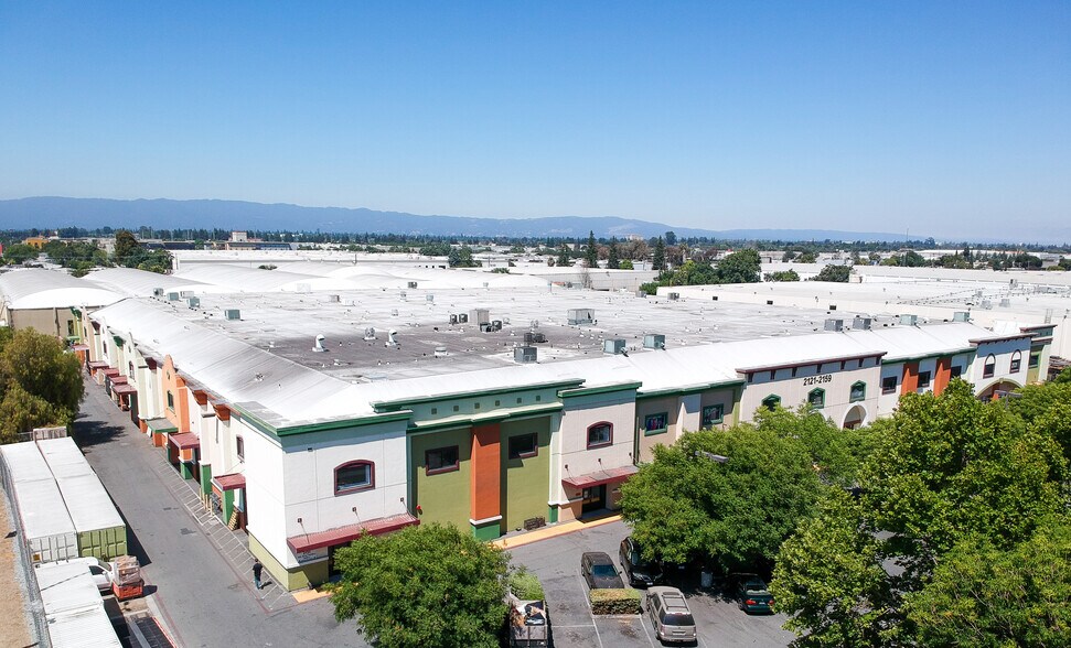 More Photos Of 2121-2159 S 10th St, San Jose Warehouse For Sale
