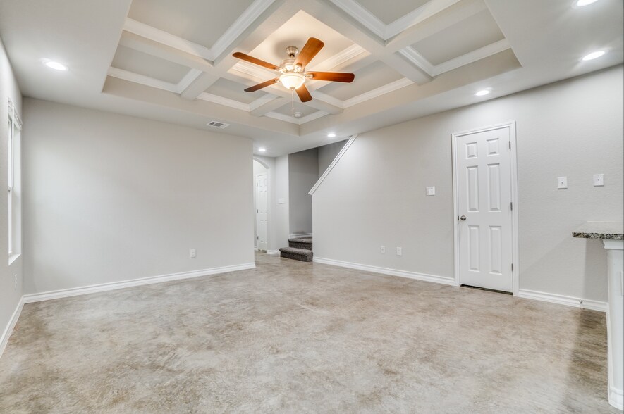 More Photos Of 16910 Dancing Ava, Selma Multifamily For Sale