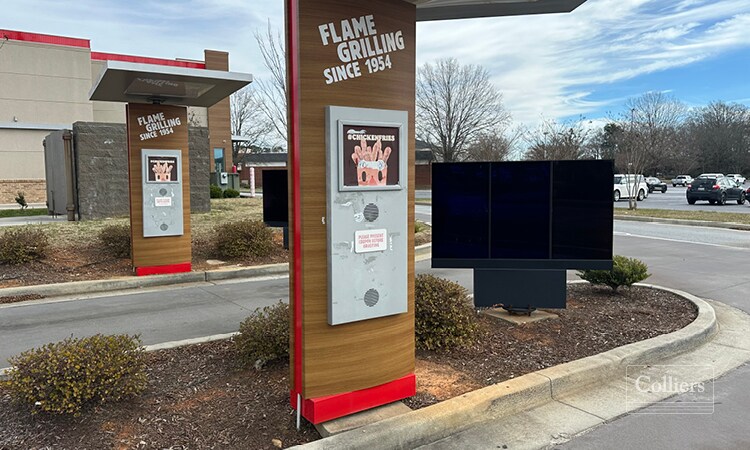 More Photos Of 911 S Broad St, Clinton Fast Food For Sale