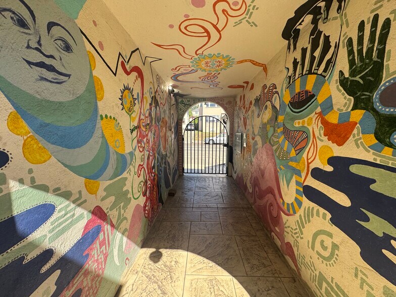 More Photos Of 1652 Oxford St, Berkeley Apartments For Sale