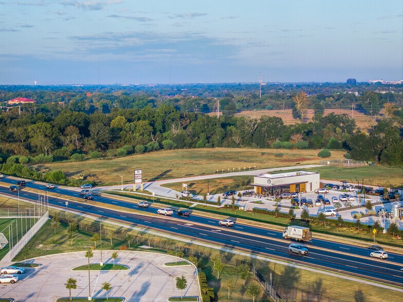 More Photos Of 3031 University Dr E, College Station Land For Sale