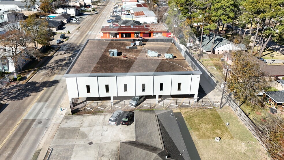 More Photos Of 10122 Long Point Rd, Houston Medical For Lease