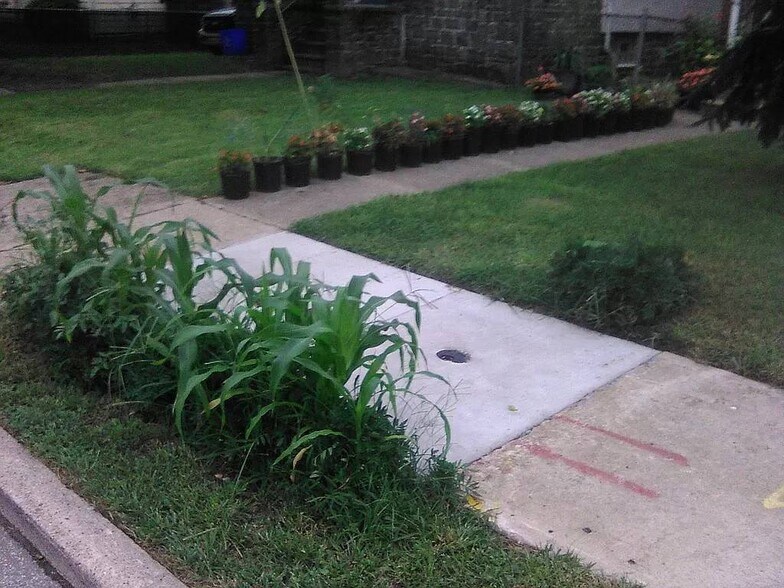 More Photos Of 2038 Grant Ave, Philadelphia Specialty For Sale