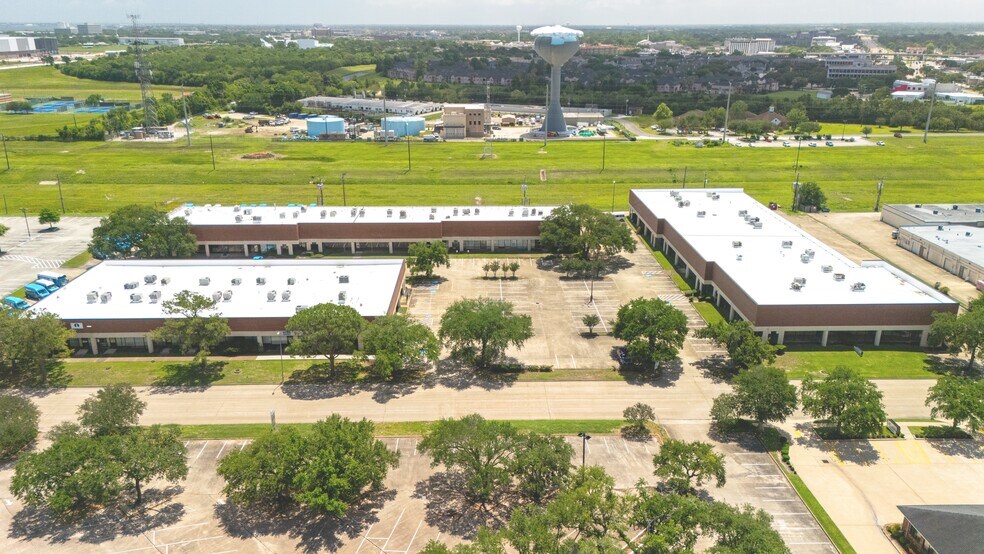 More Photos Of 1100 Hercules Ave, Houston Unknown For Lease