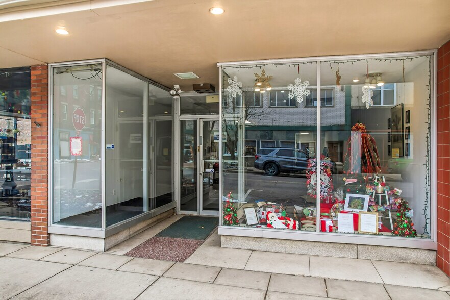 More Photos Of 501-505 Market St, East Liverpool Storefront For Sale