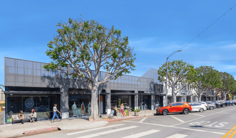 Primary Photo Of 124-148 N Larchmont Blvd, Los Angeles Storefront Retail Office For Lease