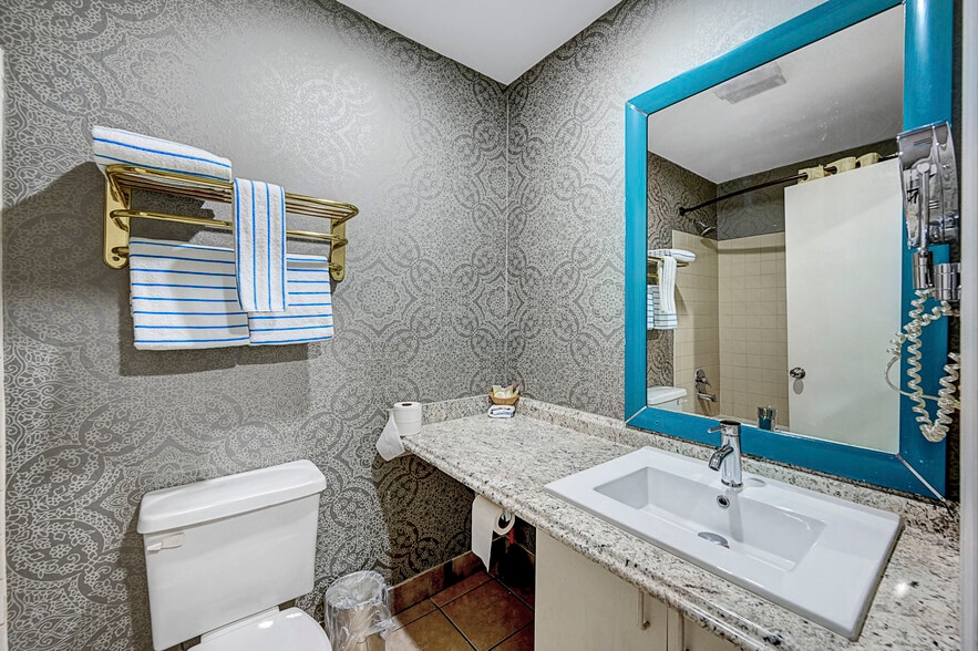 More Photos Of 2855 Fremont St, Las Vegas Hotel For Sale