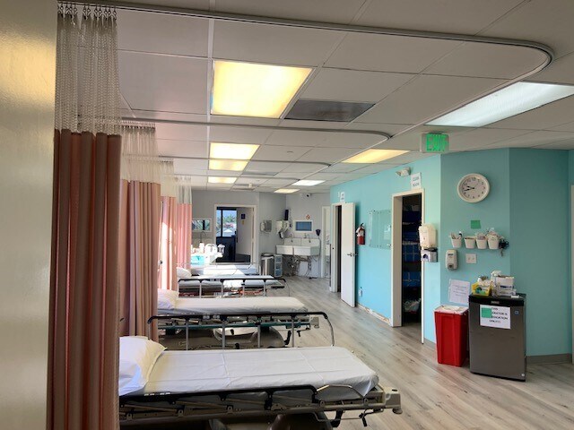 More Photos Of 1141 N Brand Blvd, Glendale Medical For Lease