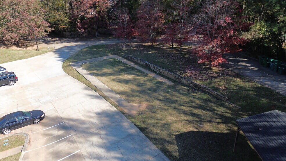 More Photos Of 8373 Thomas Rd, Jonesboro Apartments For Sale