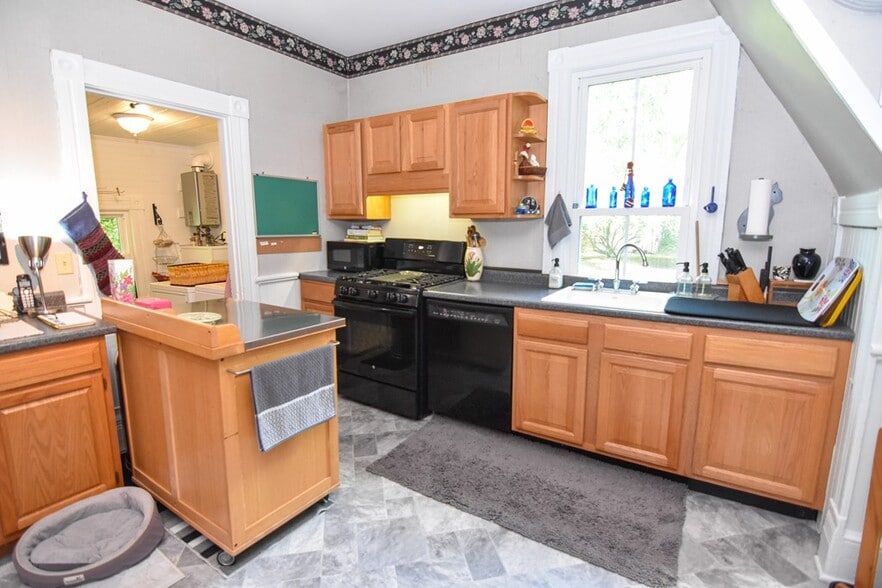 More Photos Of 29636 Seaside, Melfa Shelter For Sale