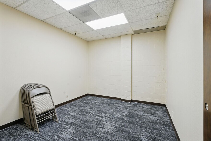 More Photos Of 301 Grand Ave, South San Francisco Office For Lease