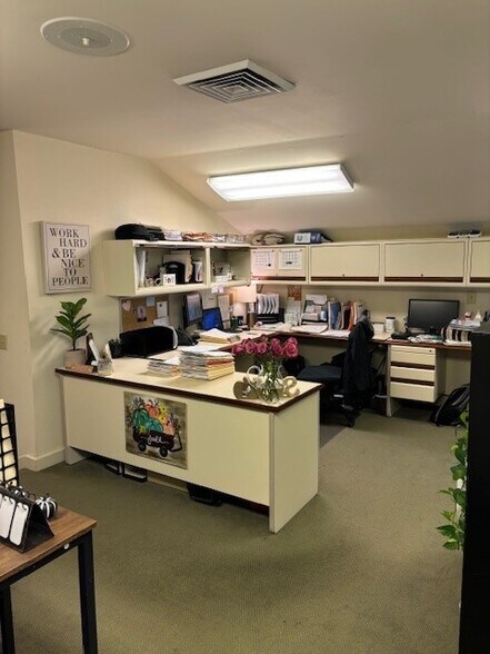 More Photos Of 2204 Crestmoor Rd, Nashville Medical For Lease