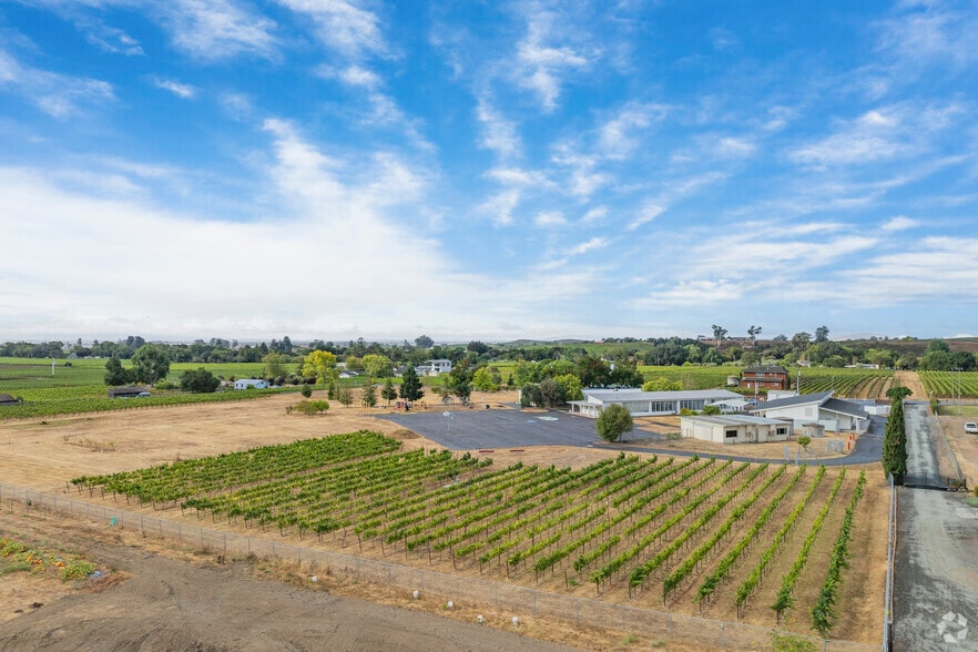 More Photos Of 1680 Los Carneros Ave, Napa Schools For Sale