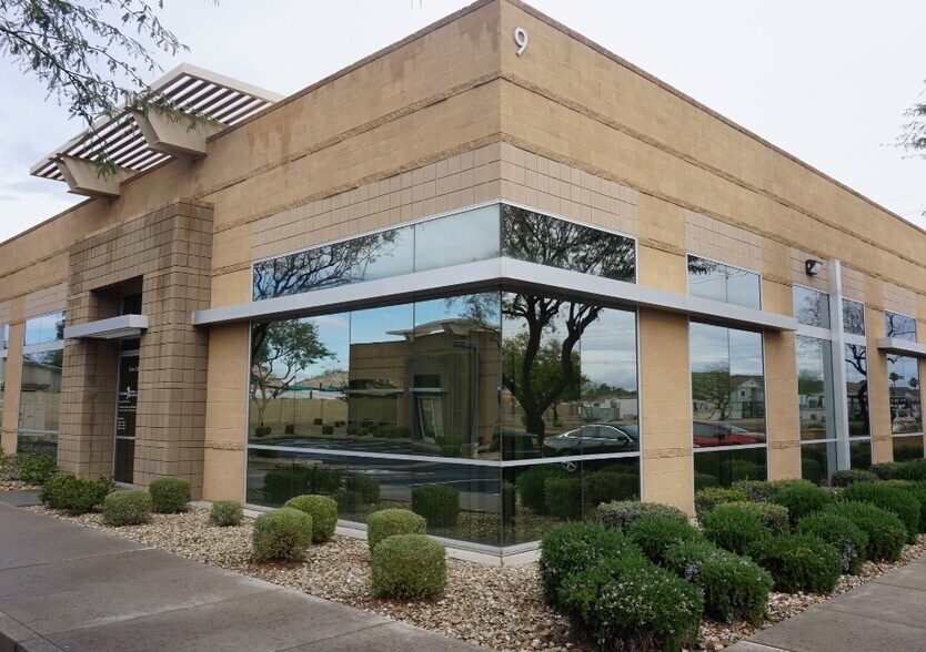 More Photos Of 9150 W Indian School Rd, Phoenix Medical For Sale