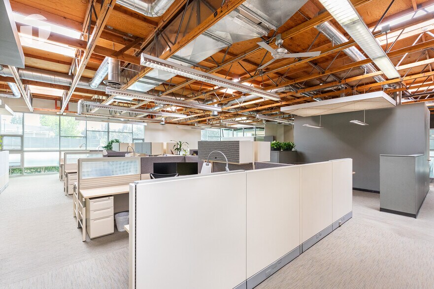 More Photos Of 109 Scripps Dr, Sacramento Office For Sale