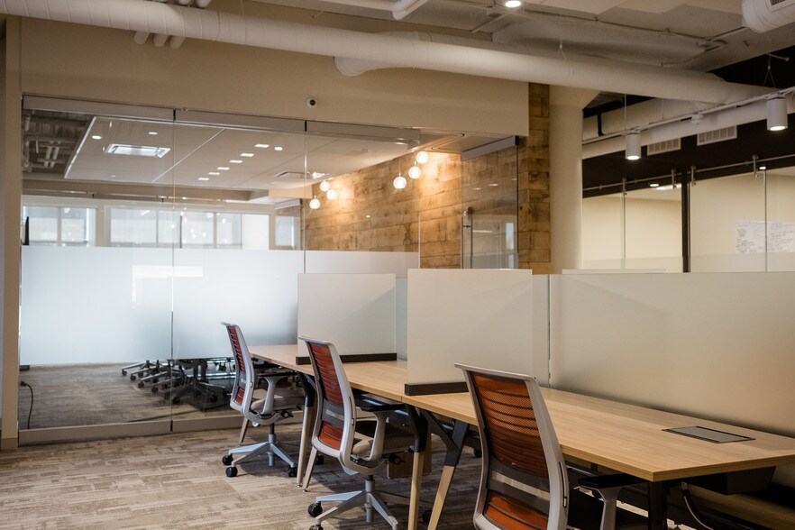 More Photos Of 75 Port City Lndg, Mount Pleasant Office For Lease