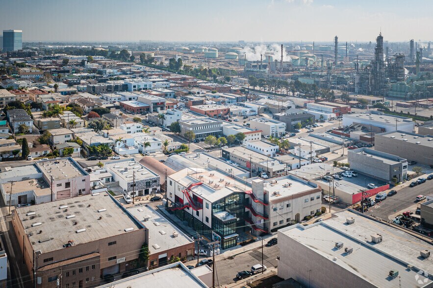 More Photos Of 212 Eucalyptus Dr, El Segundo Office For Sale