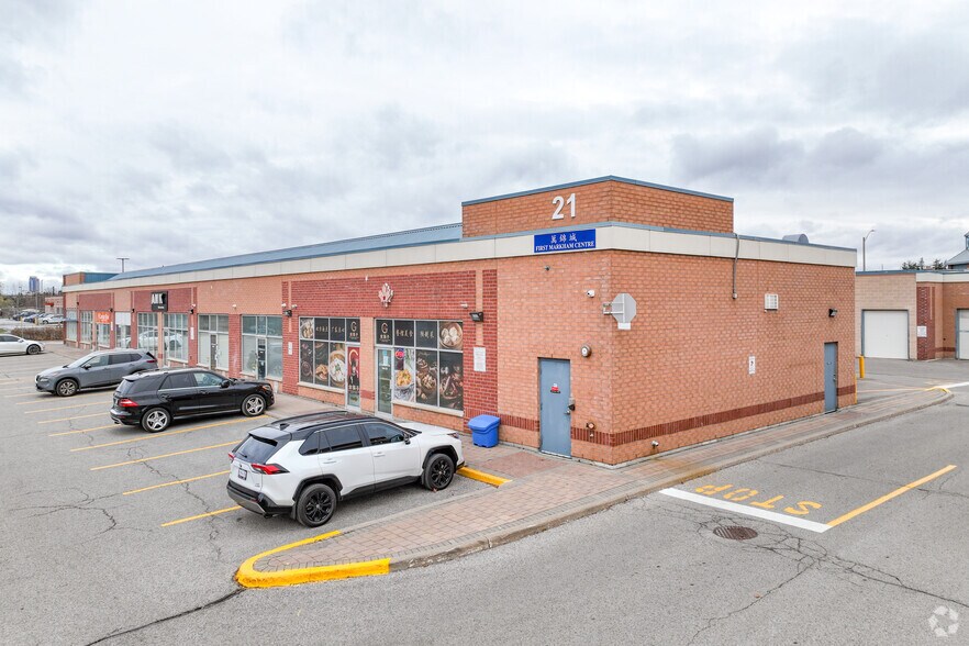 More Photos Of 21 Fairburn Dr, Markham Light Distribution For Sale