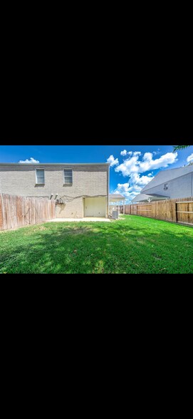 More Photos Of 4614 4614-4620 Orange St, Pearland Apartments For Sale