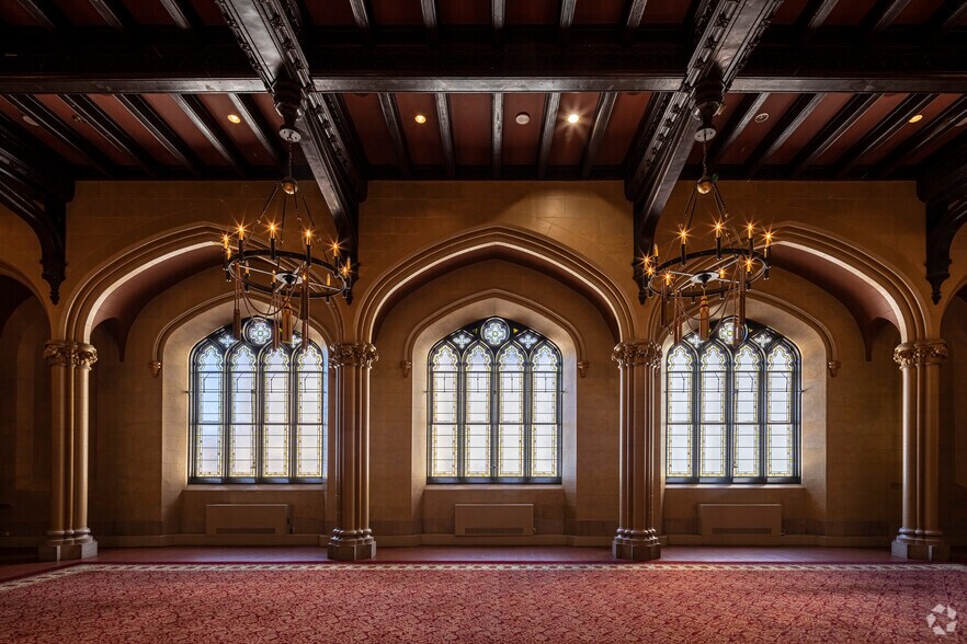 More Photos Of 225 N Charles St, Baltimore Lodge Meeting Hall For Sale