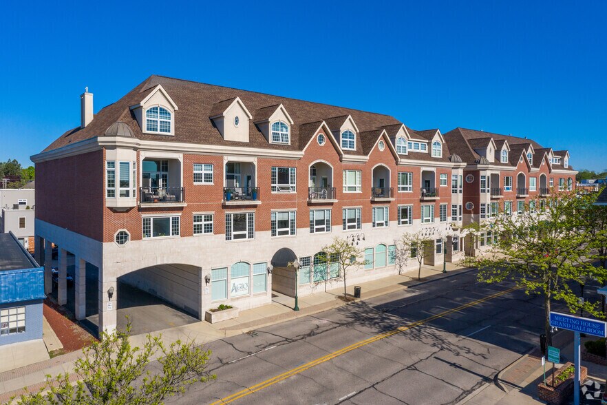 More Photos Of 801 W Ann Arbor Trl, Plymouth Office For Lease