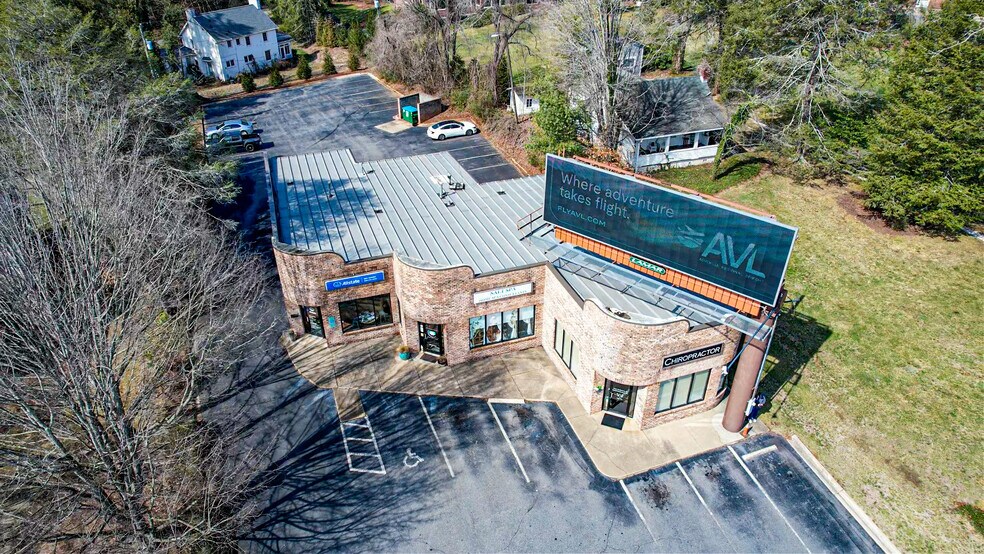 More Photos Of 473 Hendersonville Rd, Asheville General Retail For Lease