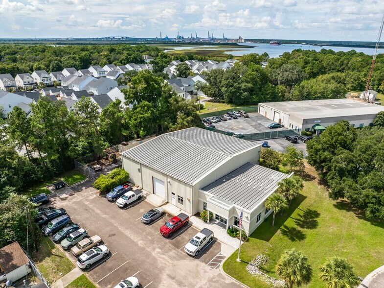 Primary Photo Of 497 Jessen Ln, Charleston Warehouse For Lease