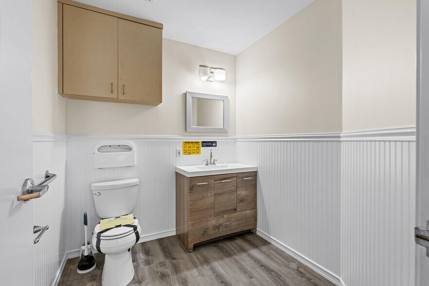 More Photos Of 1041 McKeever Ave, Hayward Medical For Sale