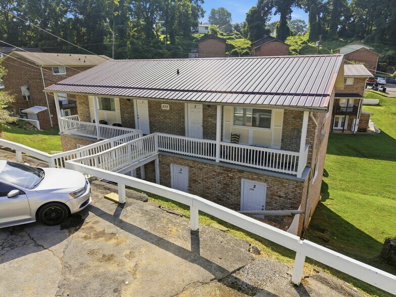 More Photos Of 944-944 Chadwick Dr, Kingsport Apartments For Sale