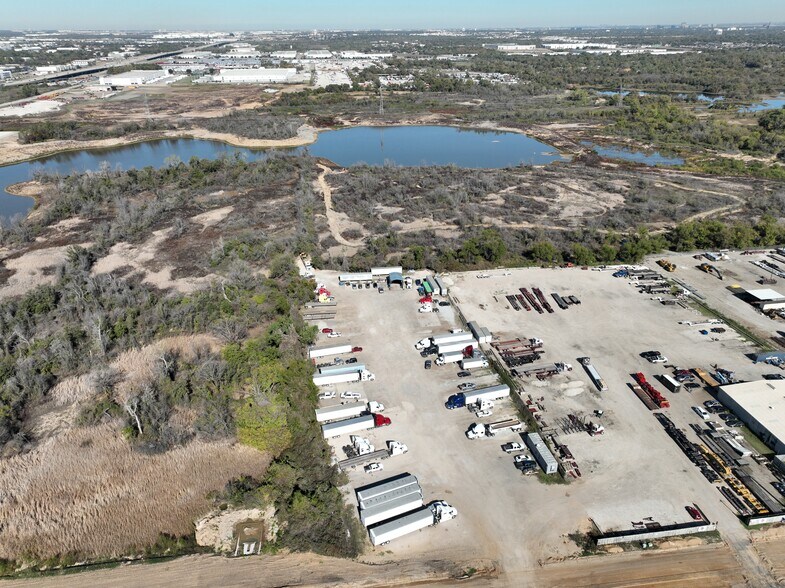 More Photos Of 952 Entertainment Way, Grand Prairie Land For Sale