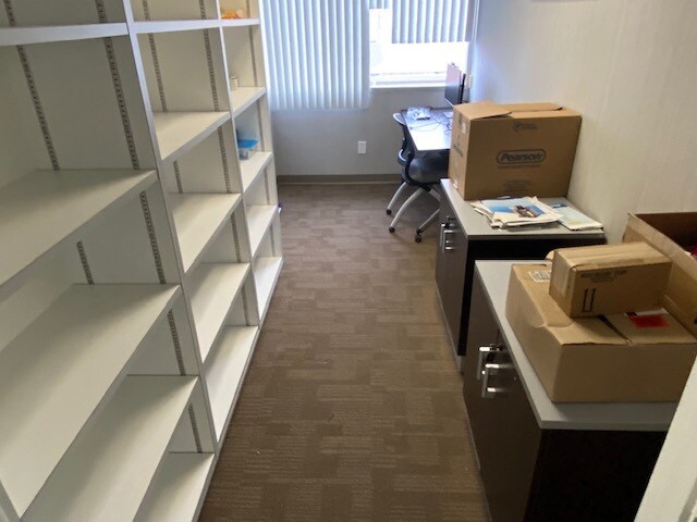 More Photos Of 5995-5997 Brockton Ave, Riverside Medical For Sale