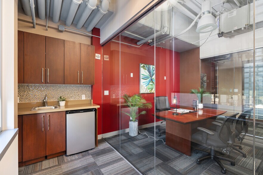 More Photos Of 1350 Columbia St, San Diego Loft Creative Space For Lease