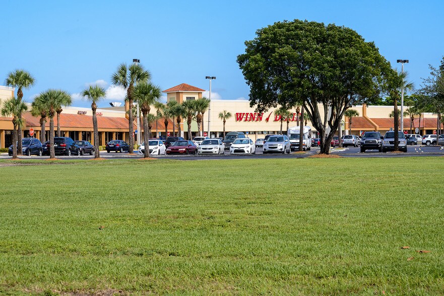 More Photos Of 30200-30394 Old Dixie Hwy, Homestead Unknown For Lease