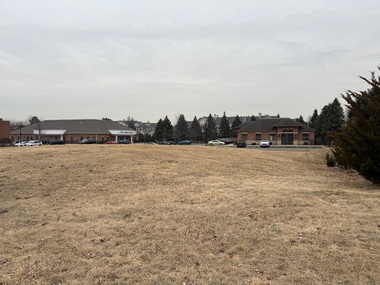 More Photos Of 1056 104th St, Naperville Land For Sale