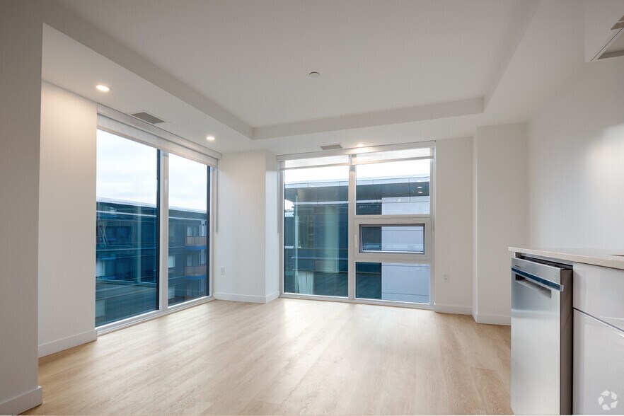 More Photos Of 1470 Queen St, Halifax Apartments For Lease