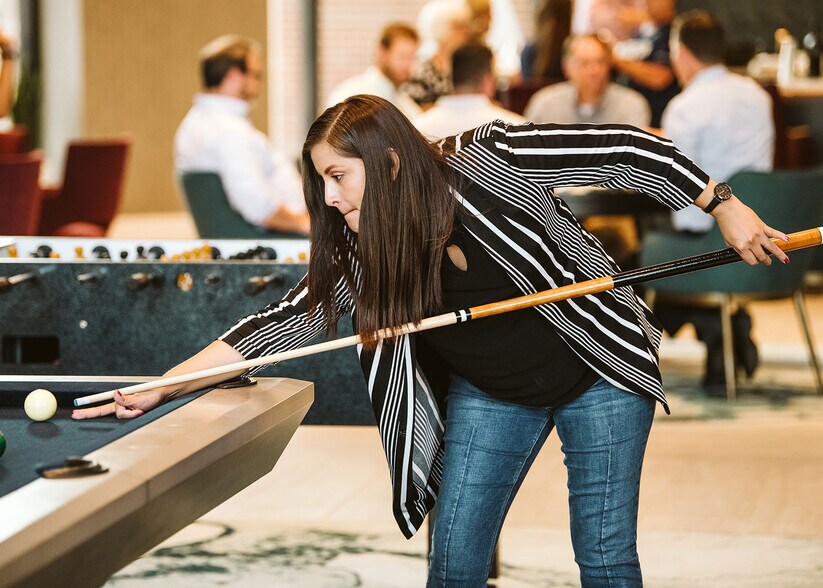 More Photos Of 10401 College Blvd, Overland Park Apartments For Lease