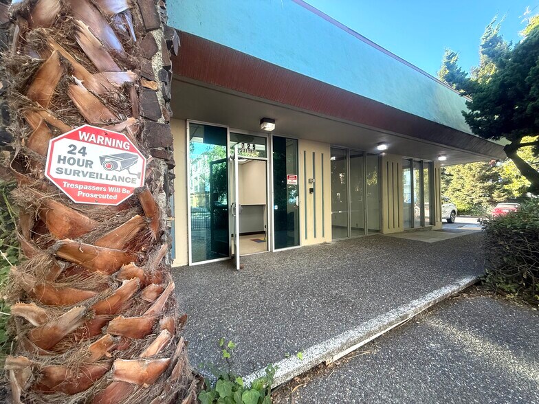 More Photos Of 625-725 San Aleso Ave, Sunnyvale Light Distribution For Lease