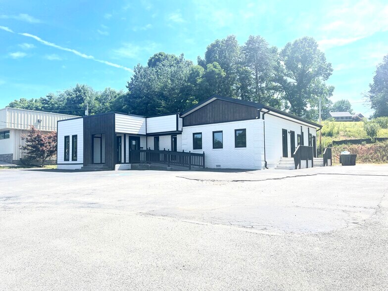 More Photos Of 840 Highway 321, Lenoir City Land For Sale