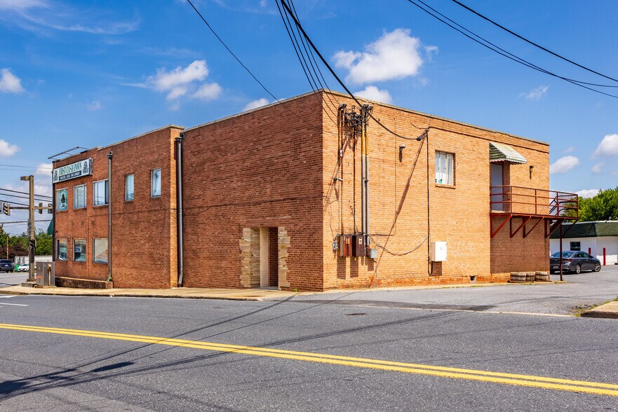 More Photos Of 500 W Patrick St, Frederick Freestanding For Sale