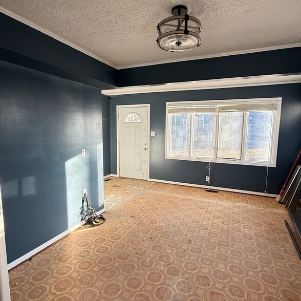 More Photos Of 6417 Carrollton Ave, Indianapolis Loft Creative Space For Sale