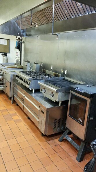 More Photos Of 13429 Briar Forest Dr, Houston Fast Food For Lease