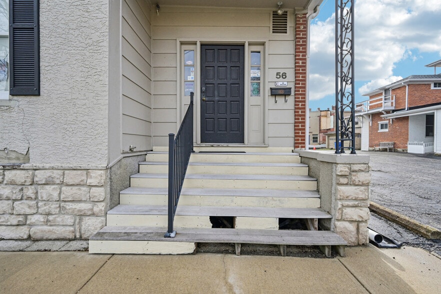 More Photos Of 56 N Franklin St, Delaware Freestanding For Sale