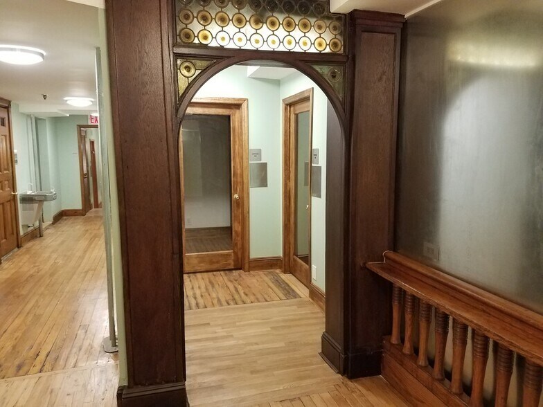 More Photos Of 25 8th Ave, Brooklyn Office For Sale