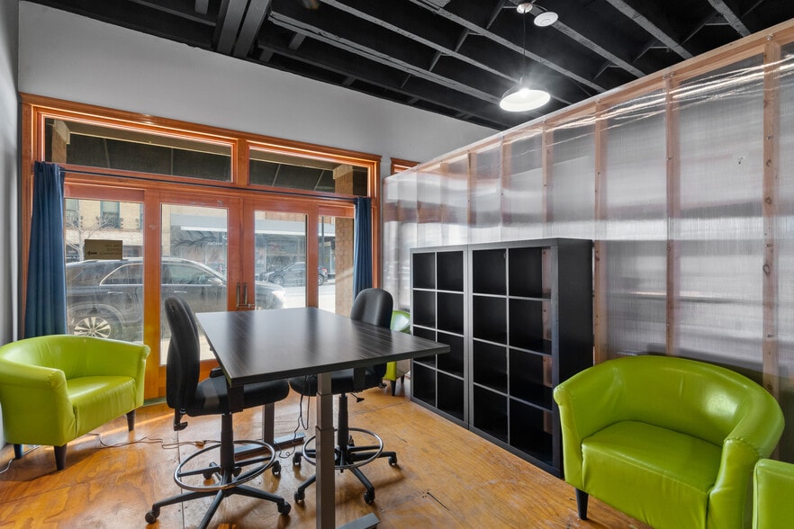 More Photos Of 410 Main St, Racine Office Residential For Sale