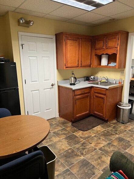 More Photos Of 2630 Beaver Ruin Rd, Norcross Medical For Sale