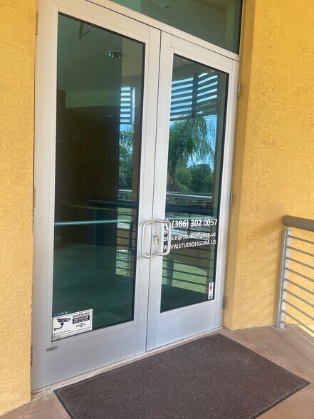 More Photos Of 6 Meridian Home Ln, Palm Coast Office For Lease