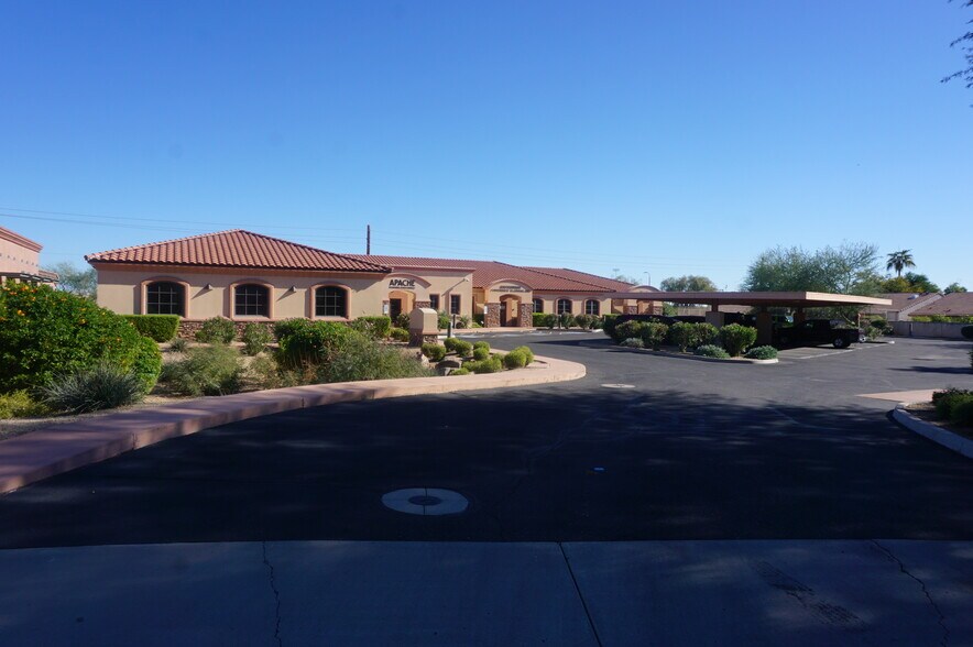 More Photos Of 8767 E Via de Commercio, Scottsdale Office For Lease