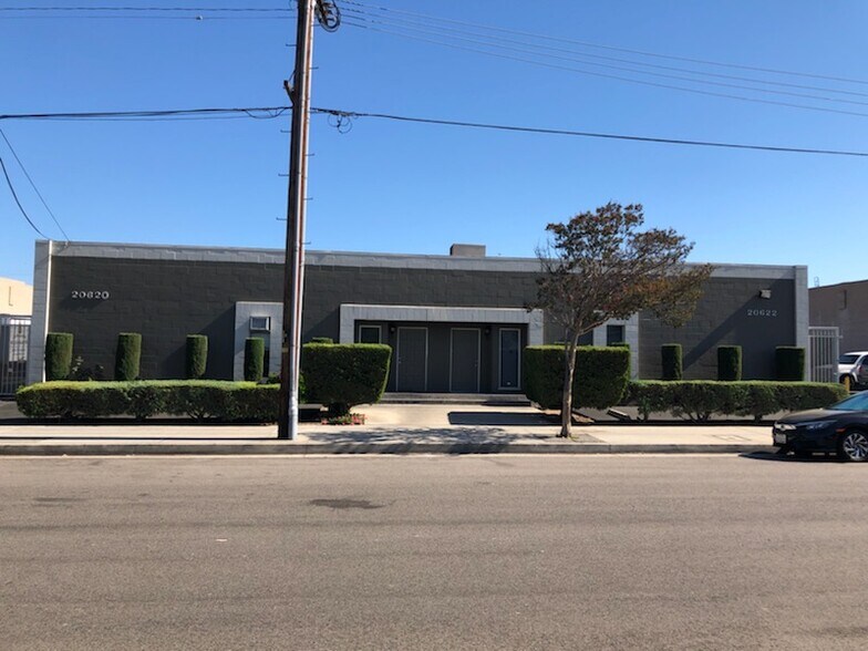 Primary Photo Of 20620-20622 Superior St, Chatsworth Warehouse For Lease