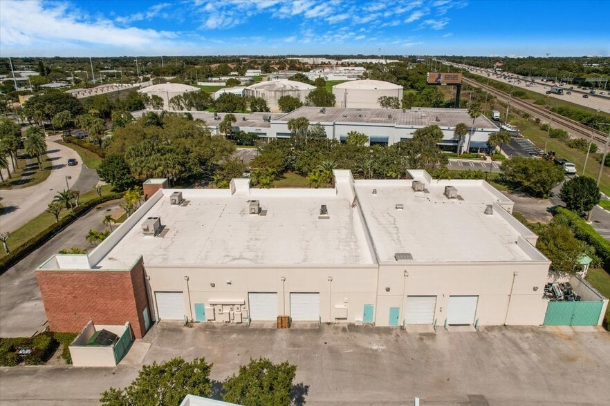 More Photos Of 1255 NW 17th Ave, Delray Beach Light Distribution For Lease